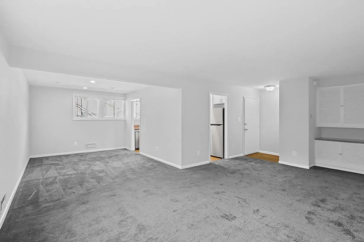 Greenbriar Park Apartment-Interim 2