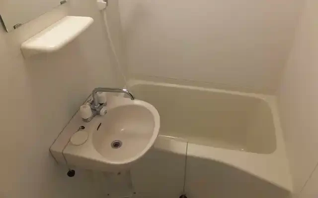レオパレスヴァン 2