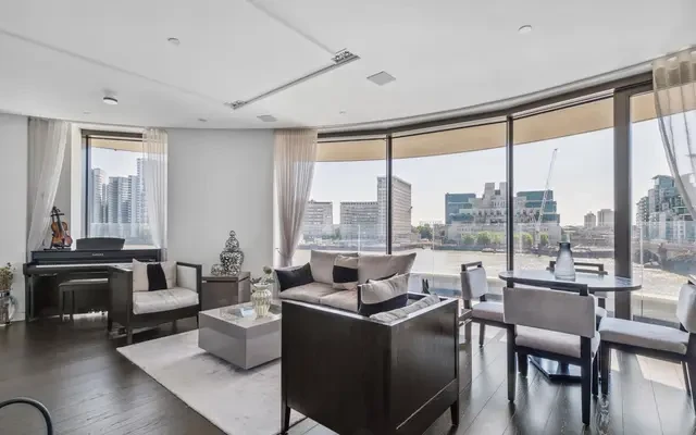 Riverwalk, 161 Millbank, London, SW1P 4FD 2