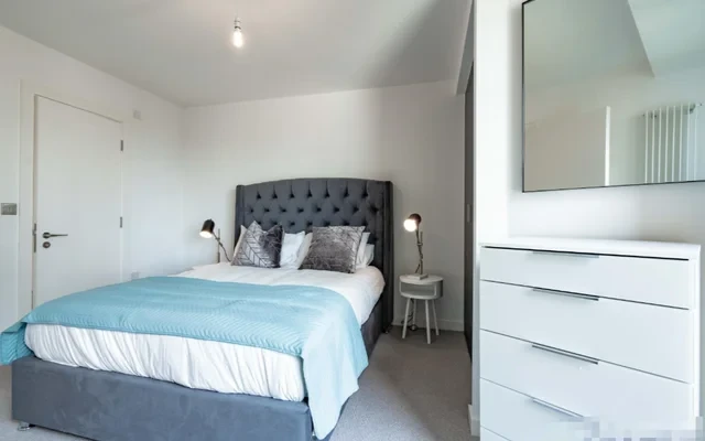 CM-Royal Victoria Docks 3