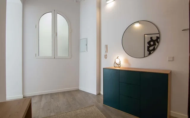 Luminoso apartamento para familias en Ciutat Vella, Valencia para 170 m² con 4 dormitorios 2