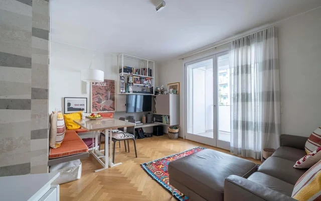 Appartamento in Via Tommaso Agudio con Garage 1