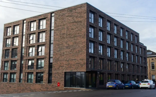 Fr Glasgow West End 0