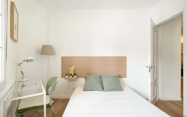 Apartment in Calle de Zabaleta, Madrid for 86 m² with 4 bedrooms 1
