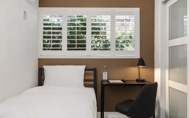 1700 Malcolm Avenue 3