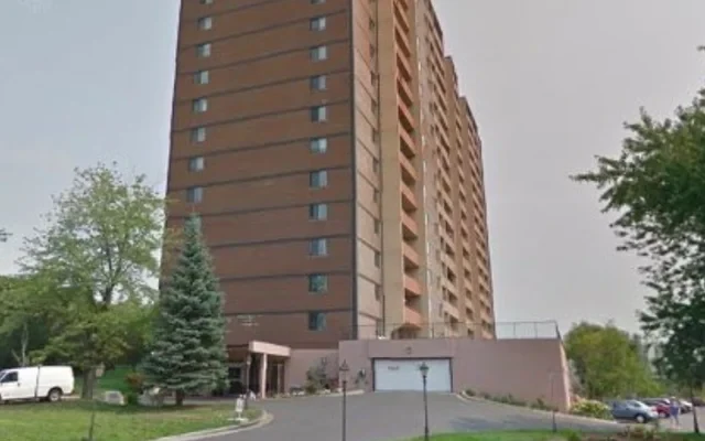Rockview Towers 0