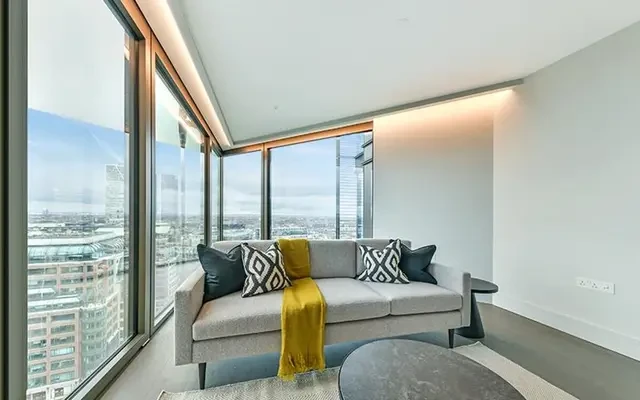 One Bishopsgate Plaza, Houndsditch, London, EC3A 7AB 1