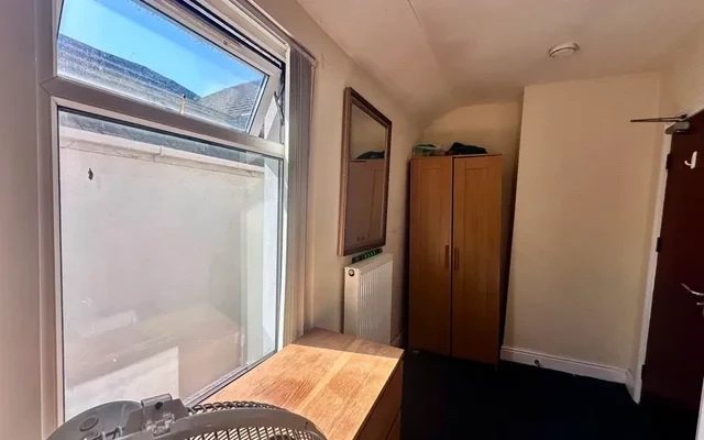 Rhyddings Park Road, Brynmill, Swansea SA2 1