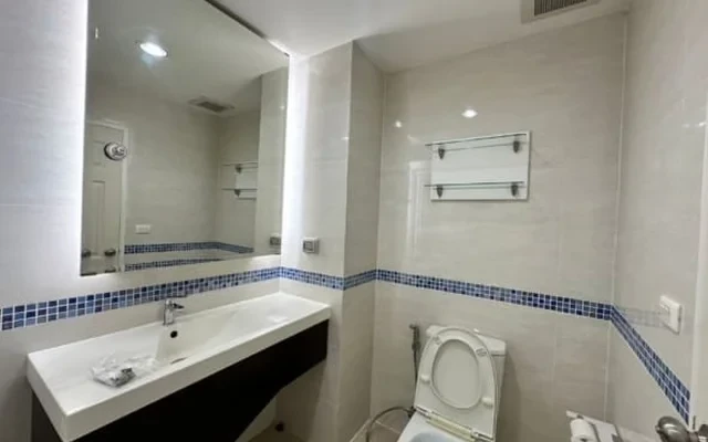 1-BR Condo for Rent, ฿21,000/month, Life @ Sukhumvit 65 4