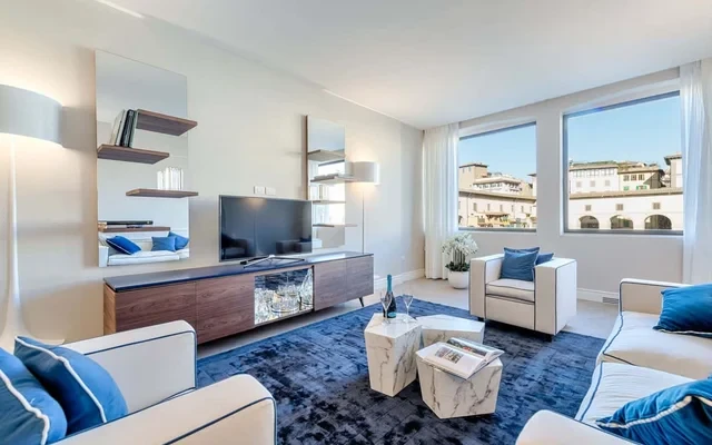 Luxury Blue River 0