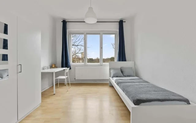 Friedrichsbrunner Strasse 42 4