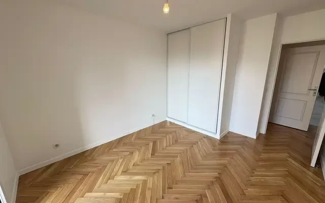 Courbevoie 92e·67.3m²·F3·Appartement·With furniture 3