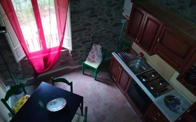 Apartment in SS12, Bagni di Lucca for 200 m² with 2 bedrooms 3