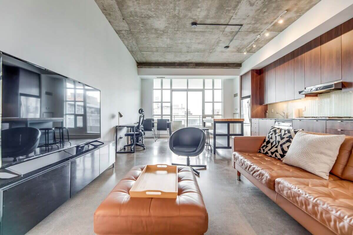 23 brant st 2