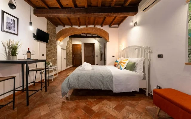 Borgo San Frediano 4