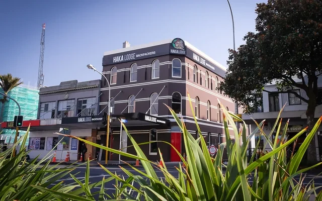 Haka Lodge Auckland 1