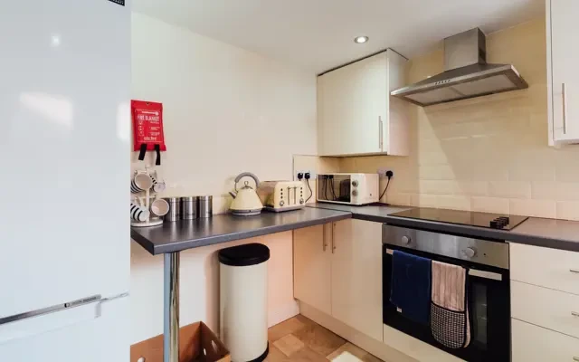 Worthing Street, HU5 1PP 2