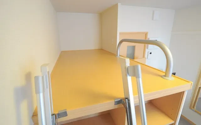 レオパレス虹 4