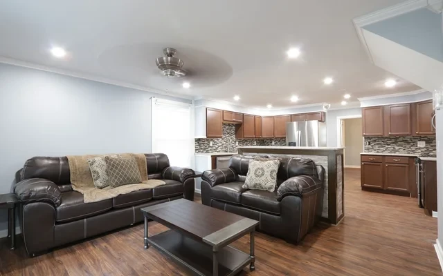 203.5 Cherry St 3