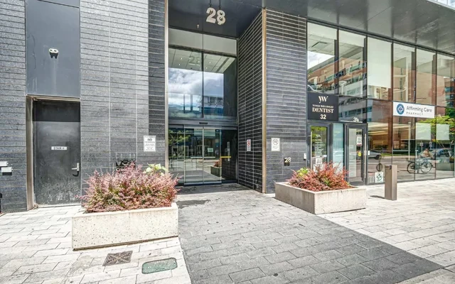VOX Condos(28 Wellesley) - Toronto student accommodation
