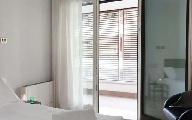 Cola Di Rienzo a 4