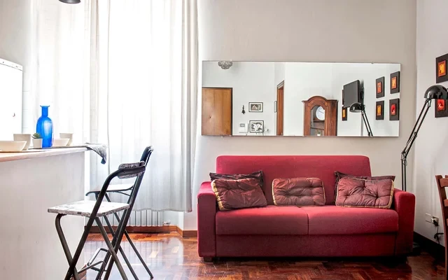 The Journalist House 1