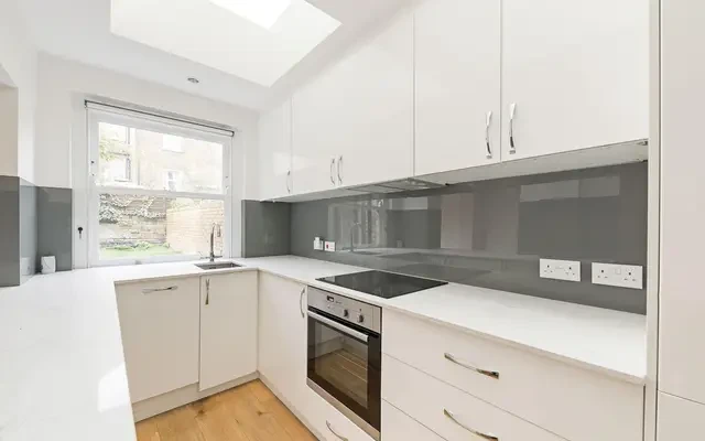 Ashmore Road, London, W9. W9 3DG 3