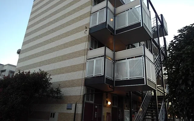 レオパレス陽光 4