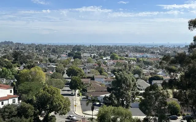 813 East Anapamu Street - Santa Barbara student accommodation