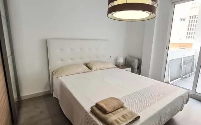 Piso de 5 habitaciones en Benimaclet 2
