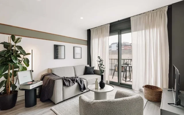 Aliga - 3 bedroom and pool in Les Corts 1