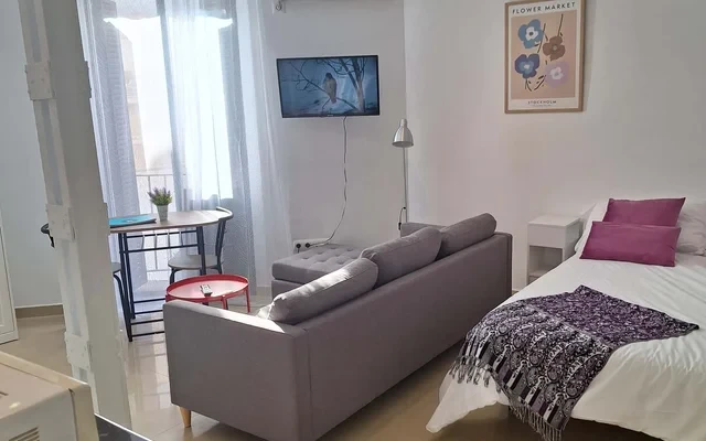 Apartment in Calle Regina, Sevilla for 45 m² 0