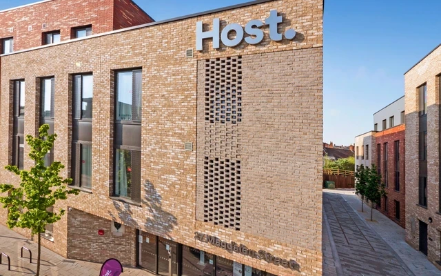 27 Magdalen Street 1