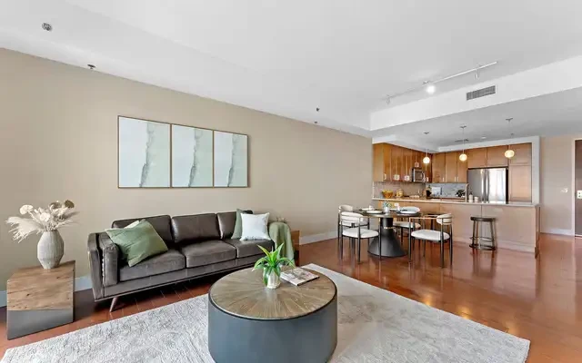 One University Circle - キヤホガ郡の学生向け宿泊施設 - 2 Beds2.5 Baths