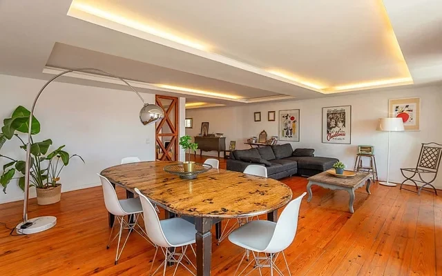 One-bedroom Apartment in Rua do Terreiro do Trigo, Lisbon 0