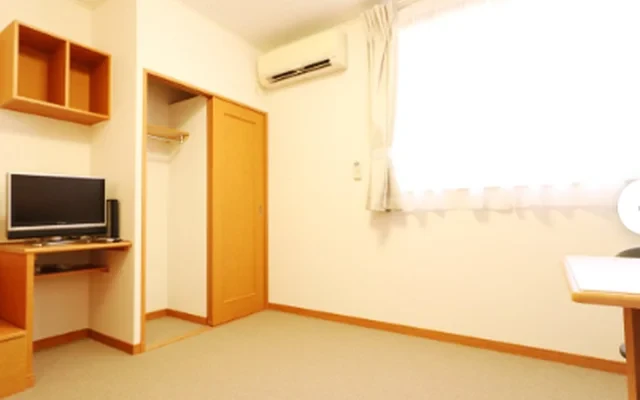 レオパレスメルベーユＮＳ 206号室 1