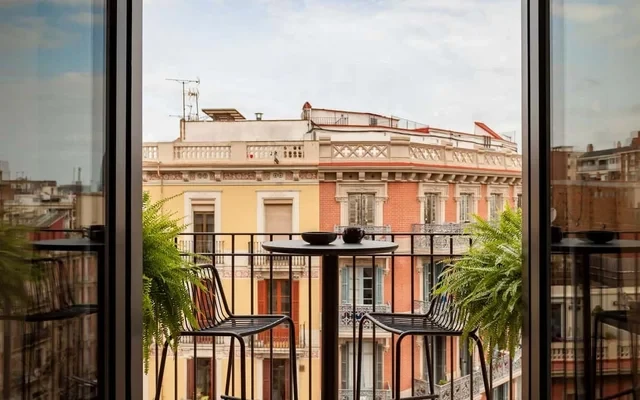 Nevis - 2 bedrooms and balcony in Sagrada Familia 3