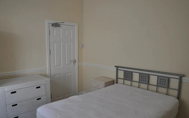KILVEY TERRACE 2