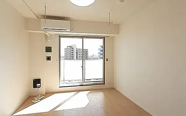 Four Seasons Chiba 806 0