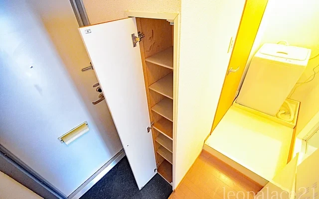 レオパレスＹＡＭＡＤＡｔｈｒｅｅ - Yamatokoriyama student accommodation - 207号房间(带独立厨房)