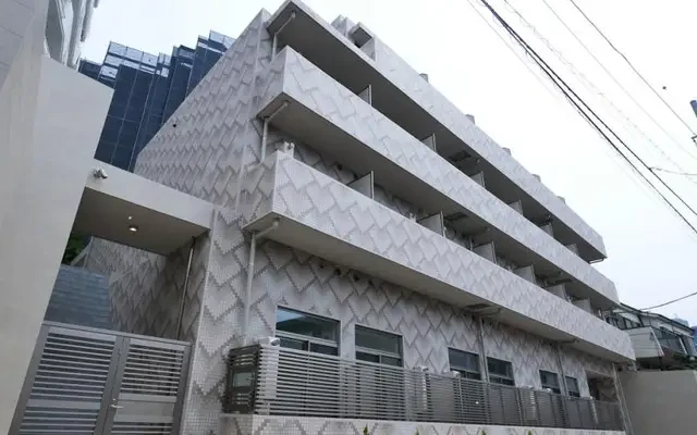 PREMIUM CUBE G Kitashinjuku DEUX 0