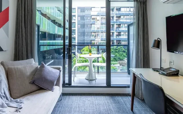Richmond, Melbourne - メルボルンの学生向け宿泊施設 - Studio King Suite