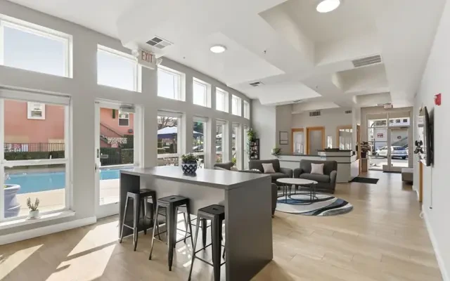 The Lexington Apartments - Davis student accommodation - Club House