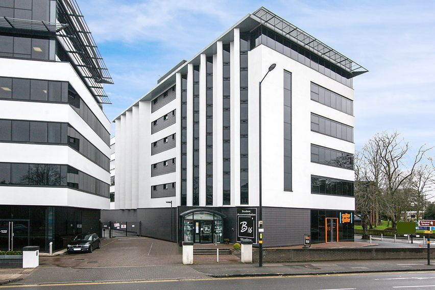 B16 Studios