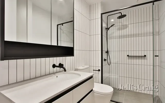 102E/78 Middleborough Road, Burwood East 4
