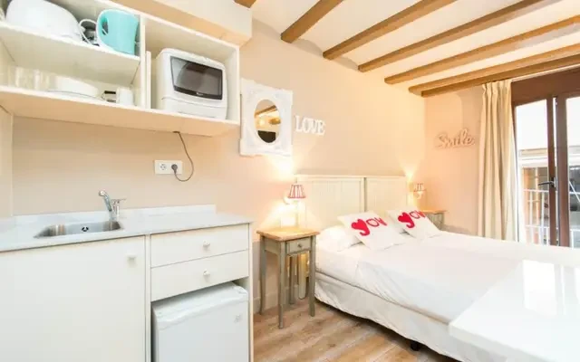 studio in Gothic Quarter 4