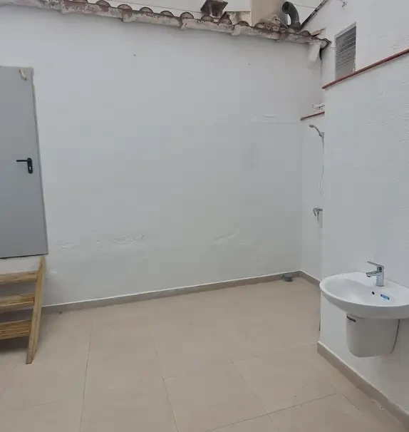 apartment near Carrer Arquebisbe Creus