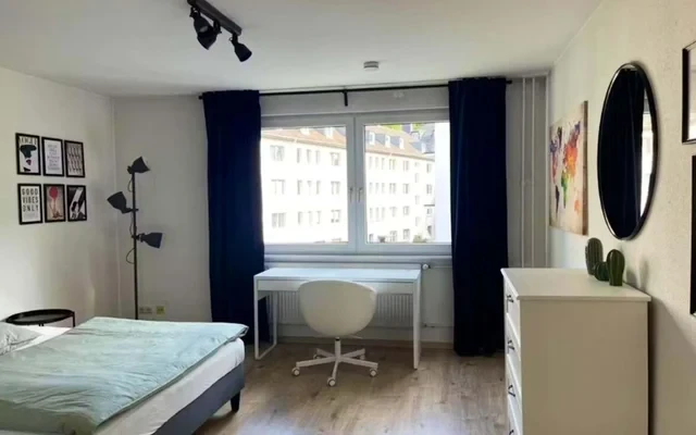 Staufenstrasse 3