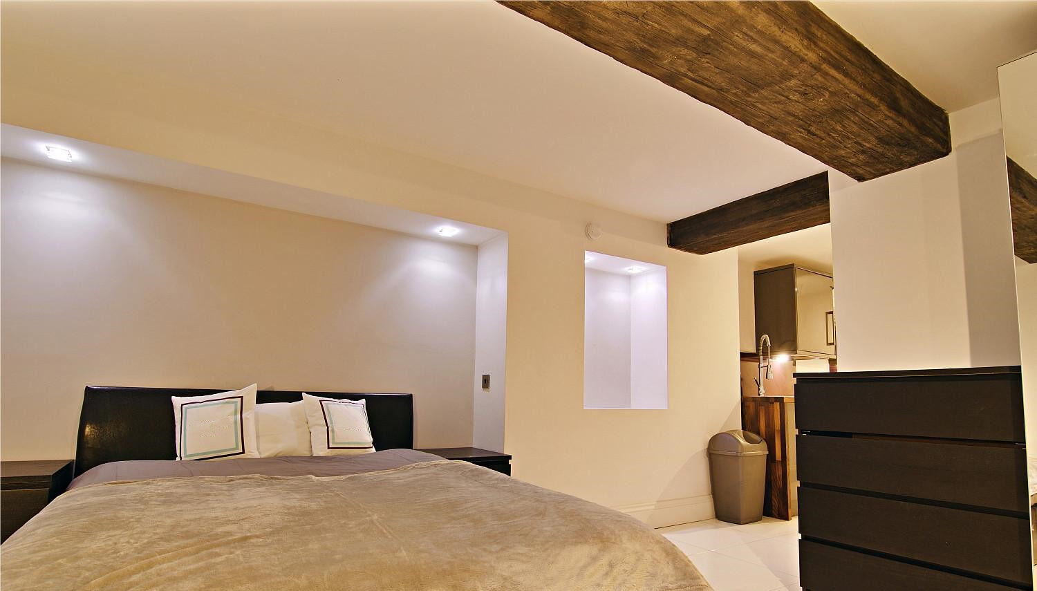 St. Leonards Gate, Lancaster - Flat 4, Rhodes House
