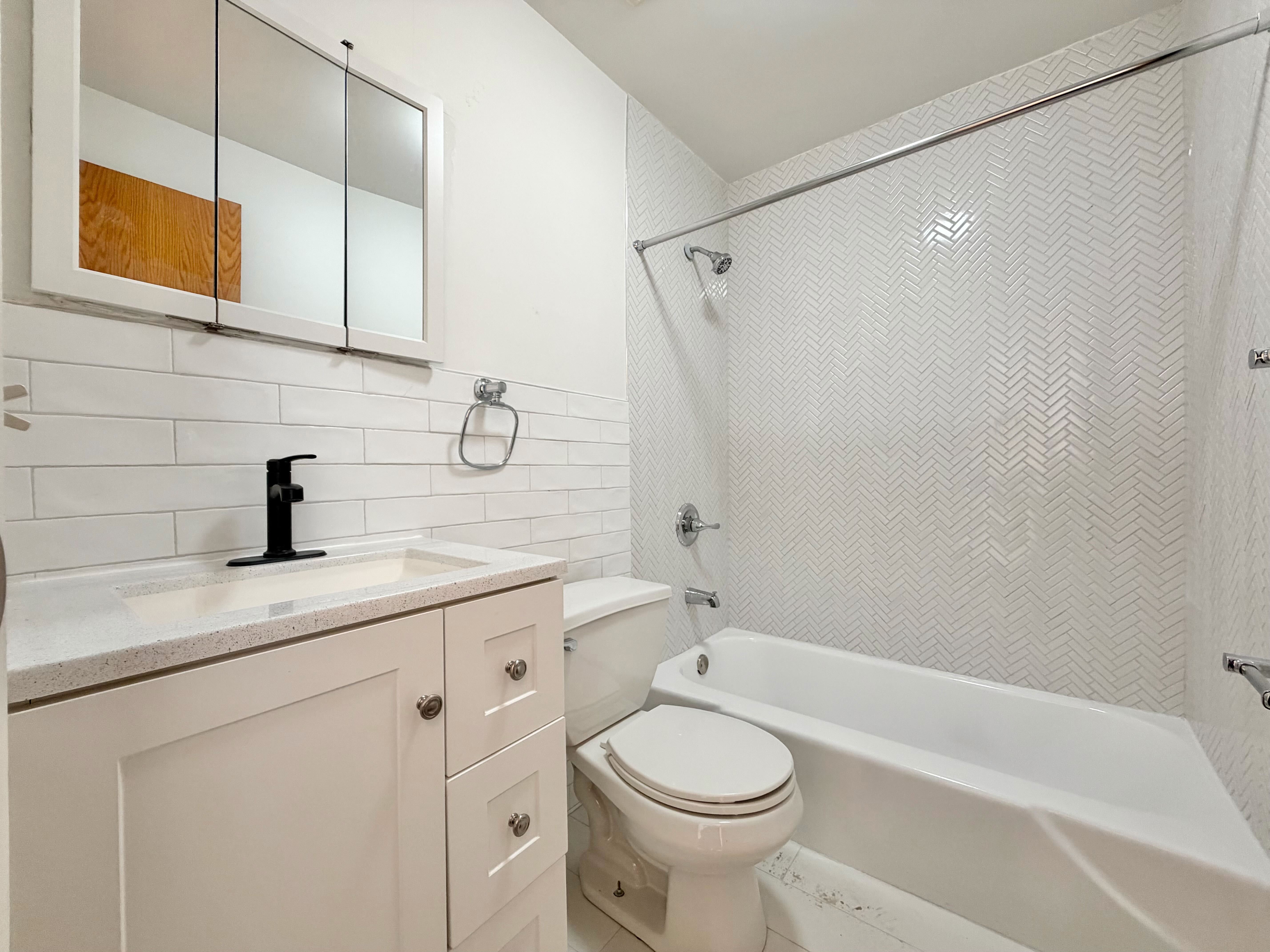1993 3rd Avenue, New York 3